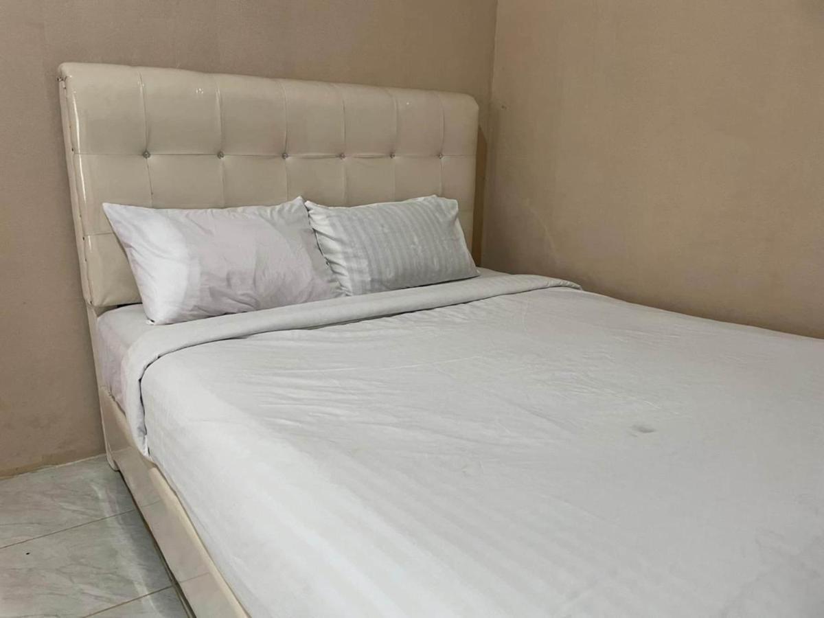 Oyo 93033 Mutiara Homestay Syariah Near Tpa / Tpsa Nurul Yakin Payakumbuh Εξωτερικό φωτογραφία